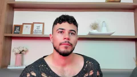 alex_wolf05 online show from March 12, 4:44 pm
