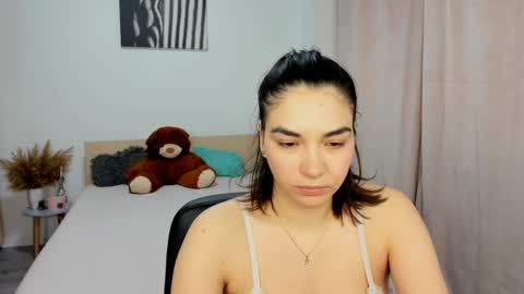 Snapshot of alexa_dolly chatting on February 24, 10:04 am Alexa online show from February 24, 10:04 am