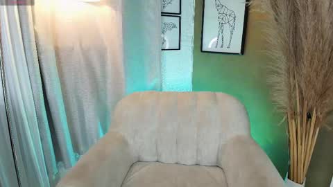 alexa_foxx27 online show from March 12, 12:09 am