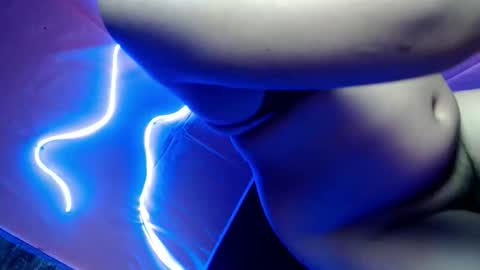 alexa_hansung online show from December 15, 7:26 am