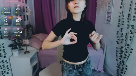 alexa_lexi online show from April 23, 11:18 am