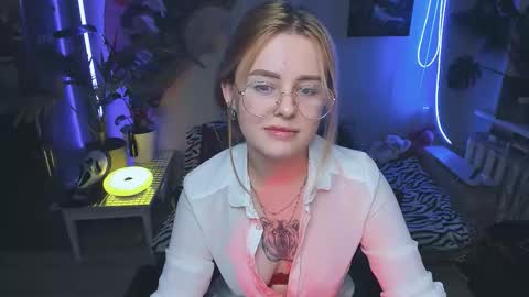 alexa_pirs online show from November 1, 3:00 pm