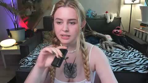 alexa_pirs online show from June 14, 1:02 pm