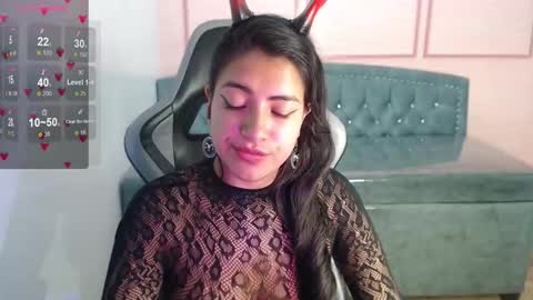 Alexandra online show from October 24, 1:45 pm