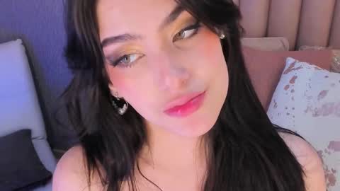 Alexa Thaylor online show from September 20, 4:32 pm