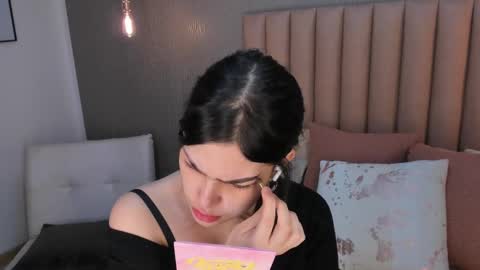 Alexa Thaylor online show from September 12, 1:46 pm