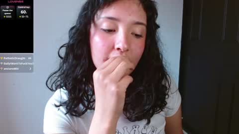 Alexandra 3 online show from June 30, 8:40 pm