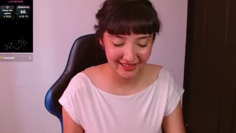 Alexandra 3 online show from June 19, 9:10 pm