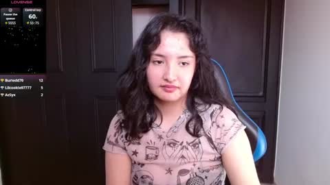 Alexandra 3 online show from July 31, 9:05 pm