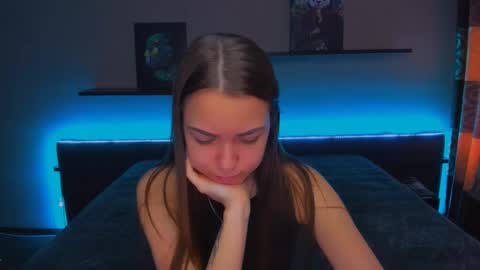 angel online show from March 5, 3:08 am