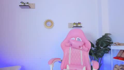 Alexa Jhonson online show from November 17, 11:46 am