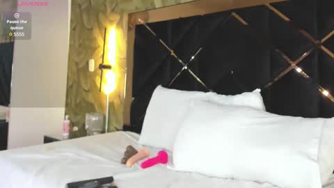 alexamoon 1  online show from February 25, 3:09 am