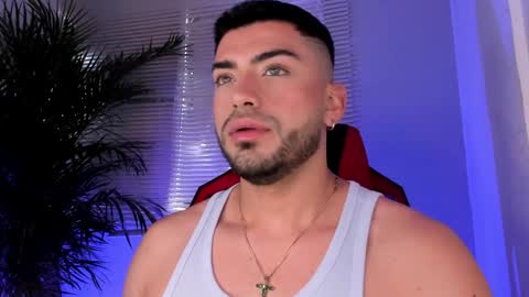 Alexander Diaz online show from October 20, 2:00 pm