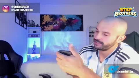 Alexander Jaz online show from February 11, 6:12 pm