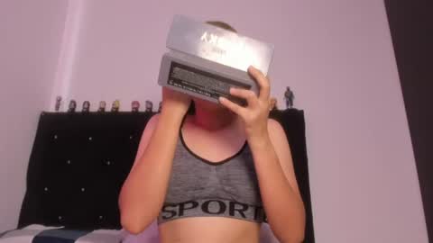 alexandra clauss online show from June 28, 8:38 pm