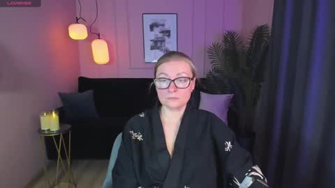 Alexandra online show from February 8, 2:05 pm