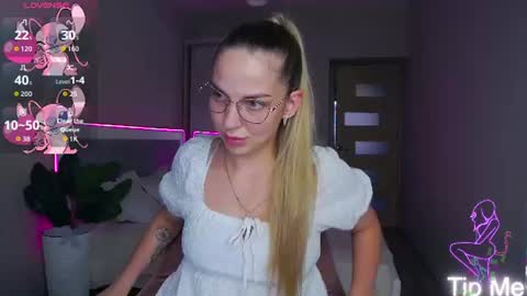 alexandracandy online show from June 24, 3:08 pm