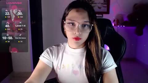 Snapshot of alexandre_chuad chatting on March 2, 1:37 am Alexa online show from March 2, 1:37 am
