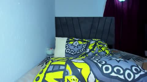 Snapshot of alexandre_chuad chatting on September 21, 5:11 am Alexa online show from September 21, 5:11 am