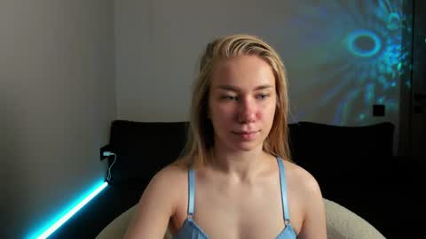 Alex online show from June 18, 6:08 am