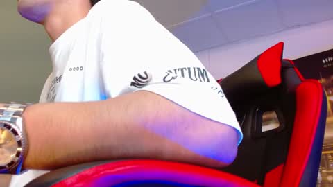 alexgiraldo__ online show from June 23, 3:25 am