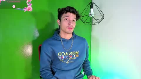 alexgod__ online show from July 18, 12:40 pm