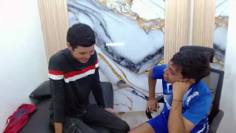 alexharvey01 online show from November 19, 7:34 pm