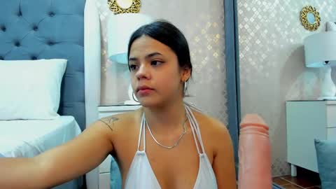 AlexiahCollins online show from March 7, 9:06 pm