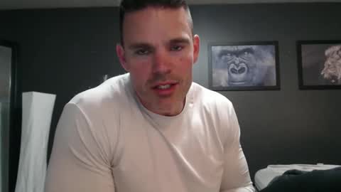Alex online show from May 25, 1:01 am