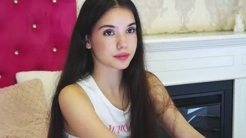 alexisdevine online show from June 29, 10:15 am