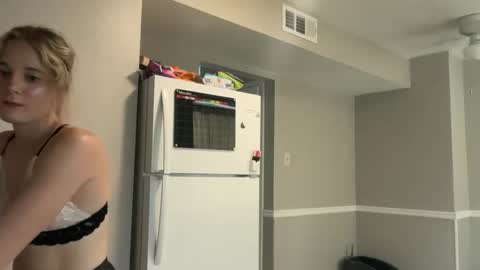 alexispaige06 online show from October 2, 7:23 pm