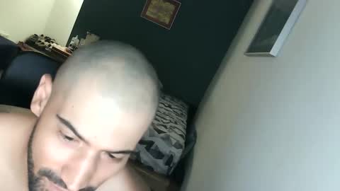 alexisrodriguez_ online show from October 28, 7:04 pm