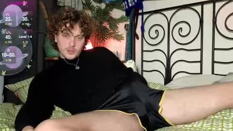 Alex online show from November 23, 6:06 pm