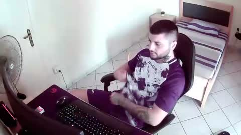 alexthepro00 online show from July 29, 10:48 am