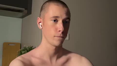 Alex online show from January 8, 9:10 am