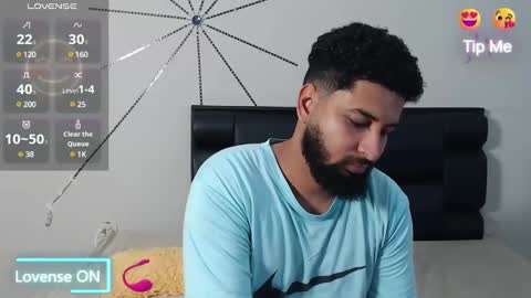 alexx_bbc_ online show from December 5, 9:11 am