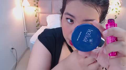 Snapshot of alexxa_curvy_ chatting on October 8, 12:07 am Alexxa curvy online show from October 8, 12:07 am