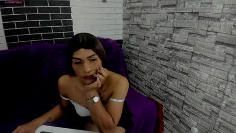 Alexxa Marquez online show from April 7, 11:51 pm