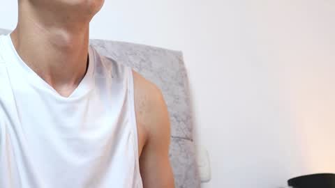 Alex online show from December 14, 3:39 am