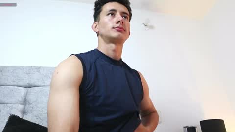 Alex online show from February 9, 2:49 am