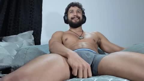 Alferiel online show from October 23, 3:30 am