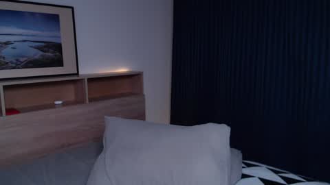 Alfie online show from December 11, 11:43 pm