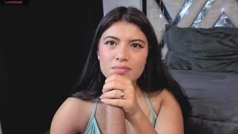 Carolina Join The Fan Club  online show from May 27, 1:45 am