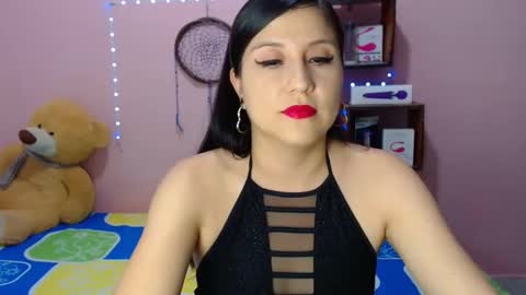 Snapshot of ali_squirt chatting on January 24, 10:19 pm alixia online show from January 24, 10:19 pm