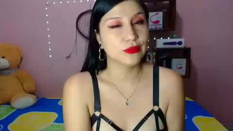 Snapshot of ali_squirt chatting on October 16, 10:08 pm alixia online show from October 16, 10:08 pm