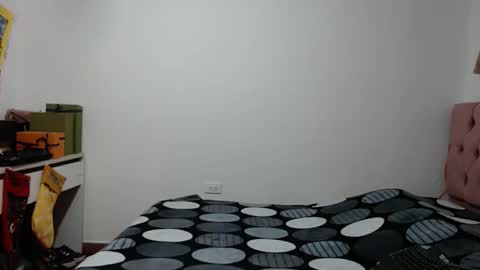 Alia  online show from December 1, 12:03 pm