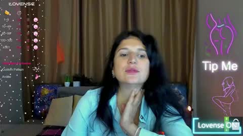 Alianna online show from October 29, 12:40 pm