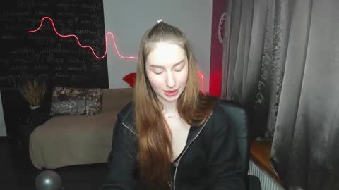 Alica online show from February 27, 8:01 pm