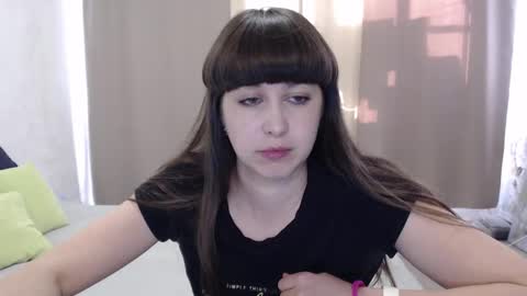 Snapshot of alice_59 chatting on September 9, 1:11 pm alice_59 online show from September 9, 1:11 pm