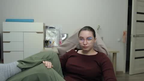 Alice online show from May 30, 7:34 pm